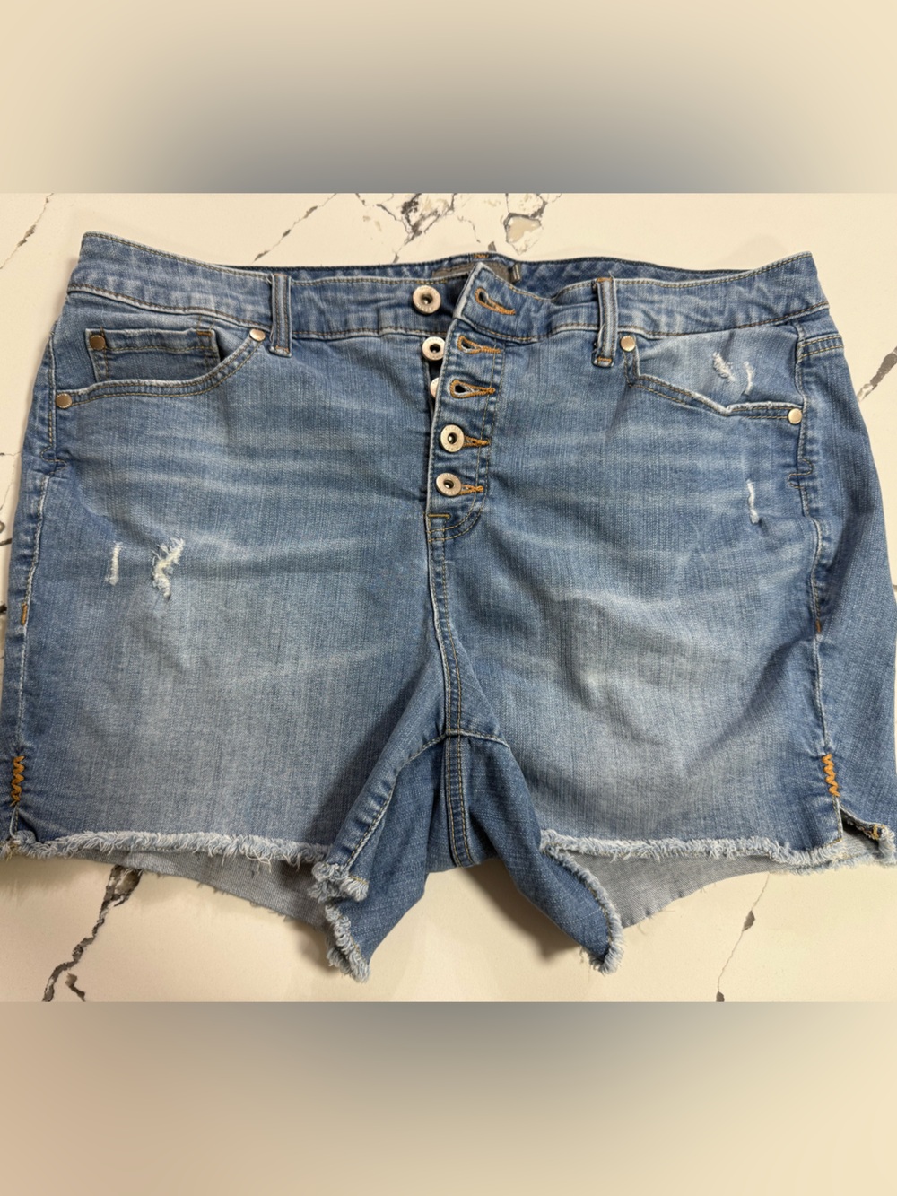 Torrid Light Blue Denim Button-Front High waisted Women's Shorts size 16
